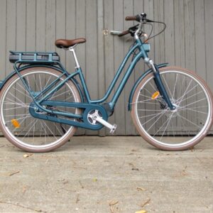 Velo de ville électrique connecté Elops 920 E