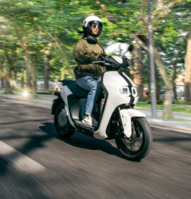 Yamaha NEO's Delivery